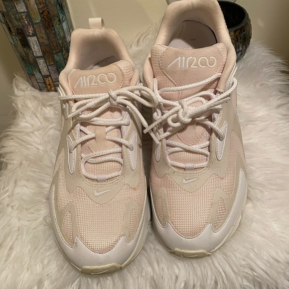 Blush colored Nike size 10 - Picture 4 of 4
